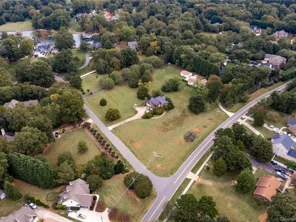21100 Bethel Church Rd, Cornelius, NC 28031
