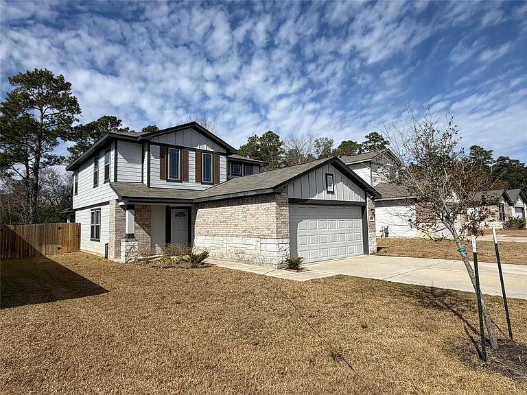 11720 Whirlaway Dr — Photo 2