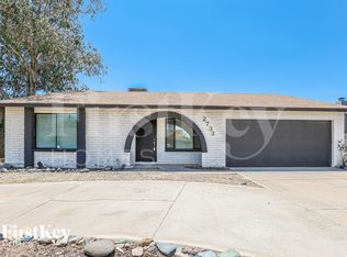 2733 W Villa Rita Dr, Phoenix, AZ 85053