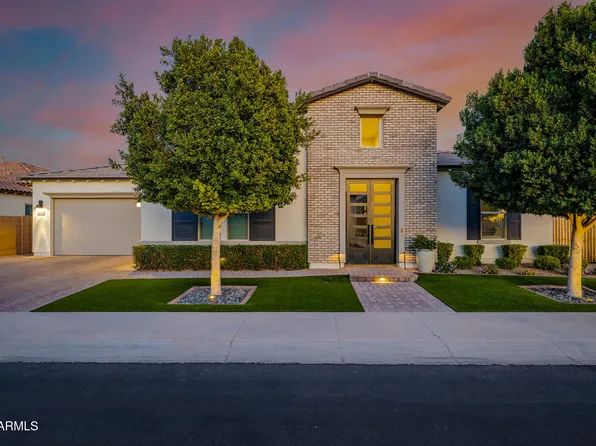 4191 S EMERALD Drive, Chandler, AZ 85249