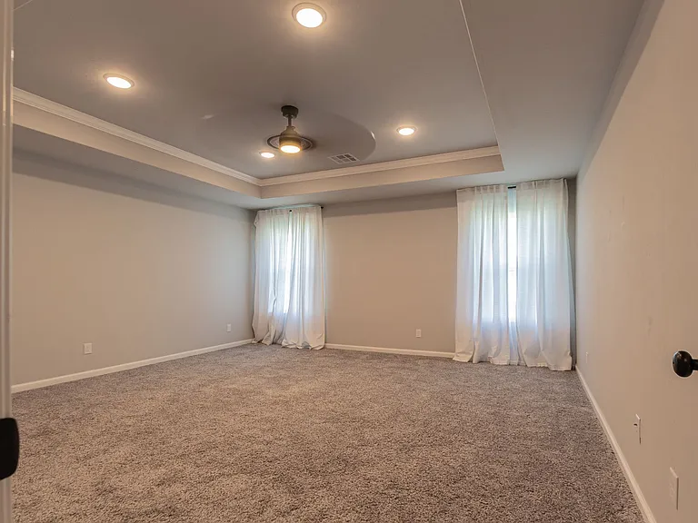 4200 NW 156th Ter — Photo 16