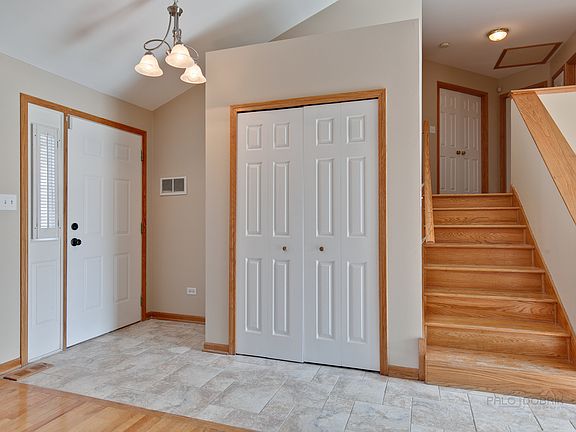 3rd image of 5051 Imperial Dr