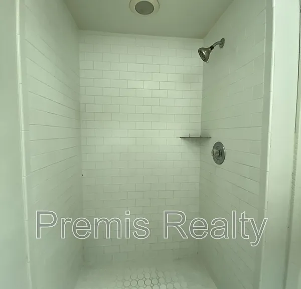 2686 Sunset Dr #B — Photo 7