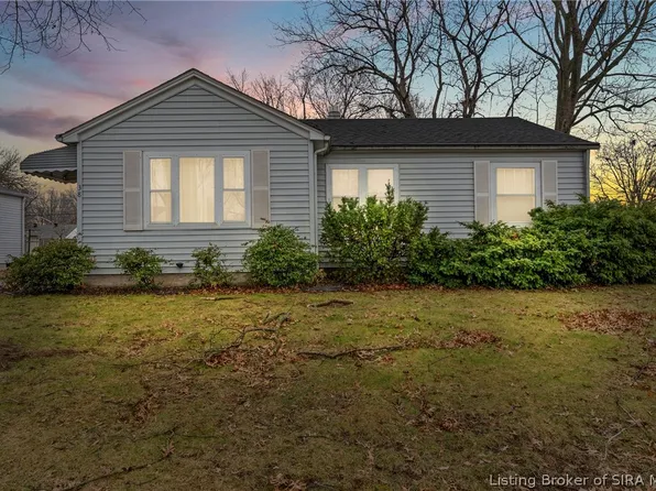 38 Louise Street, Jeffersonville, IN 47130