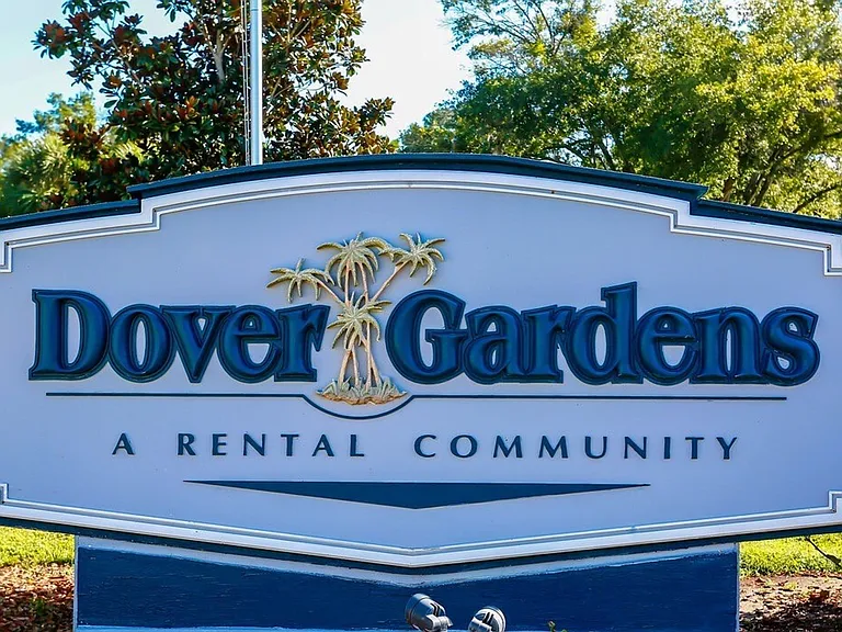 Dover Gardens — Photo 3
