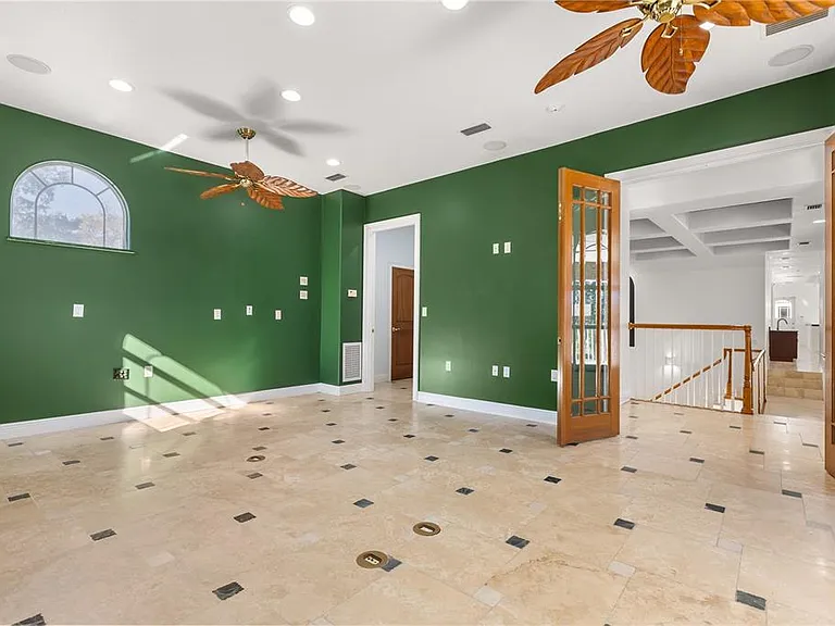 1501 Lake Markham Rd — Photo 89