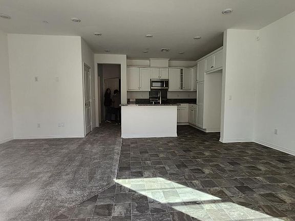 3rd image of 34495 Algarve Ave #5109