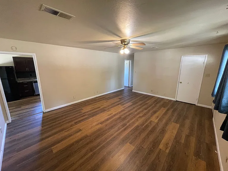 2724 San Jose St — Photo 5