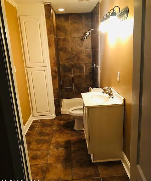 4825 Sheridan Dr — Photo 5