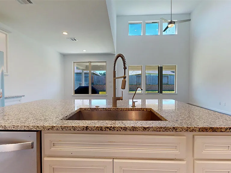1522 Oakdale Crest Rd — Photo 17