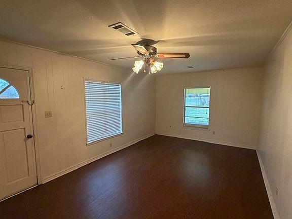 2nd image of 212 S Phoenix Ave