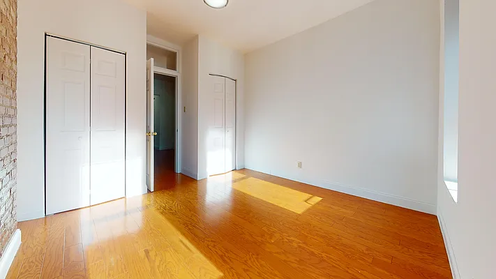 Rented by Bond New York | media 2