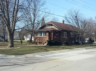1800 9th Ave S, Clinton, IA 52732
