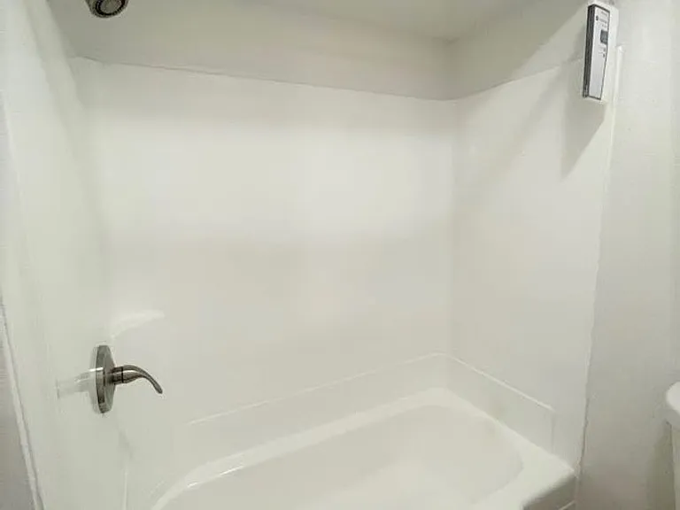5708 Tujunga Ave — Photo 23