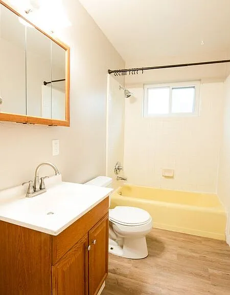 868 Miller Ave — Photo 14