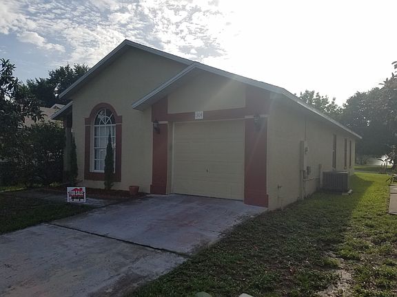 3rd image of 1304 Daniels Cove Dr