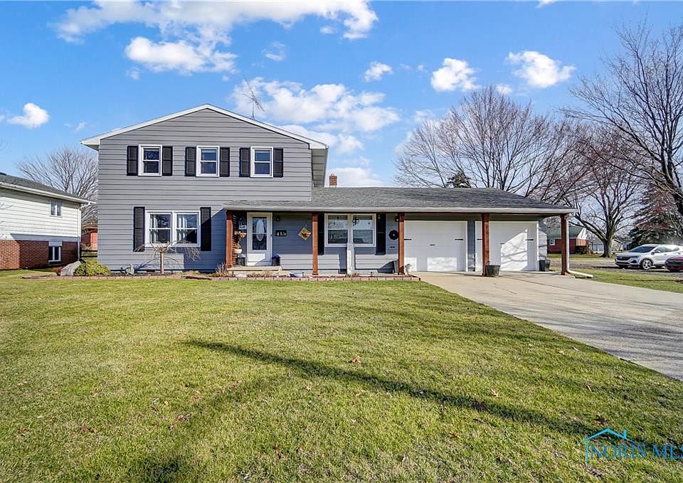 1st image of 415 Parkwood Dr