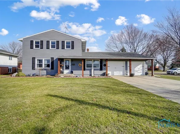 415 Parkwood Dr, Delta, OH 43515