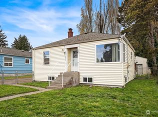 12043 22nd Ave S, Seattle, WA 98168