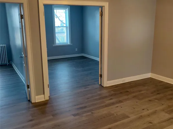 41-43 49 Street, Sunnyside, NY 11104