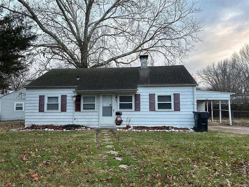 1300 Maiden Ln photo 1