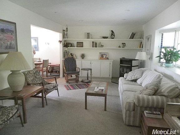 2nd image of 2641 Northridge Dr