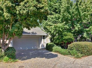1081 Harrington Way, Carmichael, CA 95608