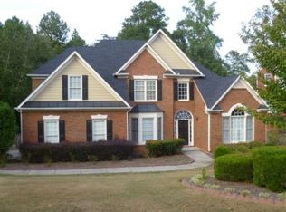 715 River Ridge Ln, Suwanee, GA 30024