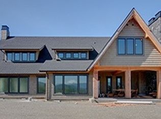 15910 Andal Ln, Mount Vernon, WA 98274