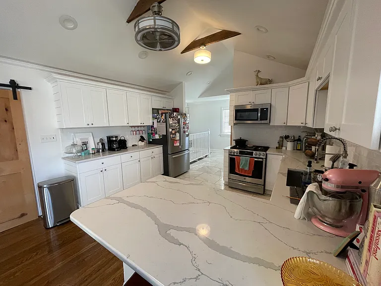6217 Brookside Blvd — Photo 7