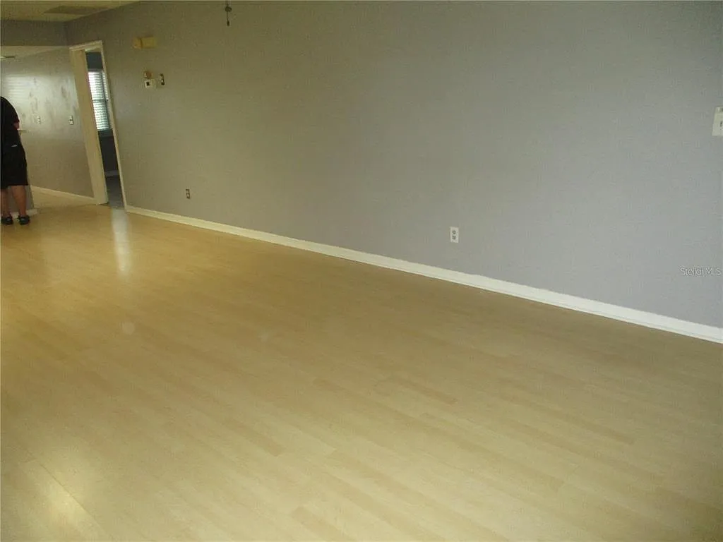2 bed, 2.0 bath, 1000 sqft, $1,800 — Photo 4