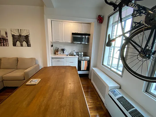 Rented by Compass | media 15