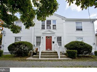 1572 Pennington Rd, Ewing, NJ 08618