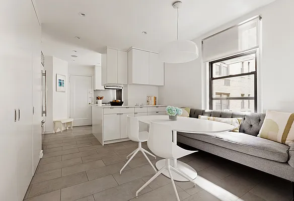 Sold by Compass | media 4
