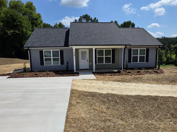 519 Columbia Ave, Ramseur, NC 27316