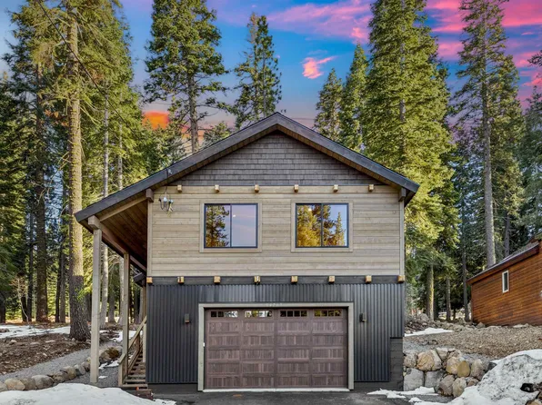 14765 Copenhagen Dr, Truckee, CA 96161