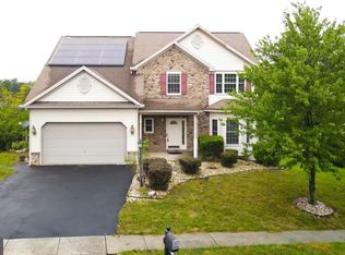 3909 Silver Brook Dr, Mechanicsburg, PA 17050