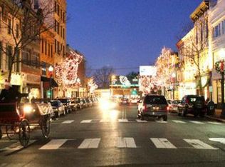 16 W Front St, Red Bank, NJ 07701