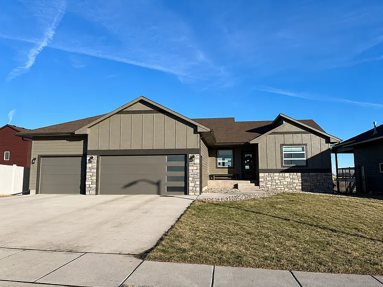4004 S Faith Ave — Photo 1