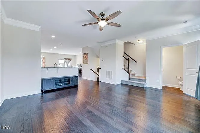 1008 Drayman Pl — Photo 13