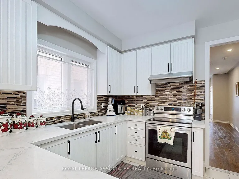 29 Jardine St — Photo 10