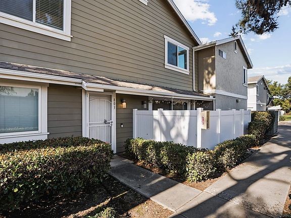 2nd image of 803 Shelter Cove Way