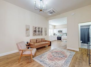 306 Hazeldine Ave SW #4, Albuquerque, NM 87102