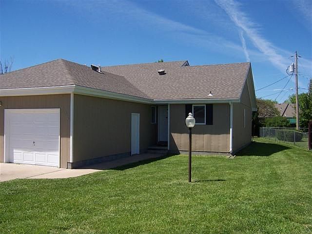 1st image of 732 Faith Dr
