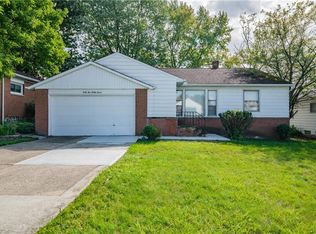 4537 Longleaf Rd, Warrensville Heights, OH 44128