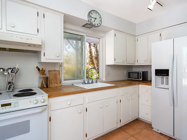 20 Bay Inlet Rd — Photo 12