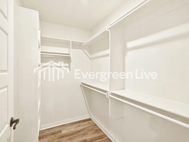 4346 W Barhem Dr — Photo 10