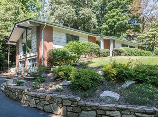 30 Robinhood Rd, Asheville, NC 28804