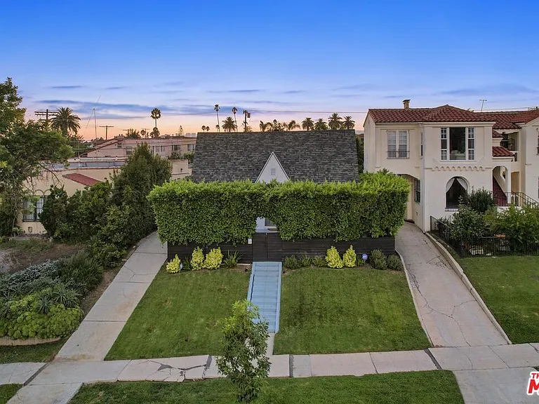 1155 S Rimpau Blvd — Photo 41