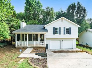 5317 High Point Rd, Flowery Branch, GA 30542